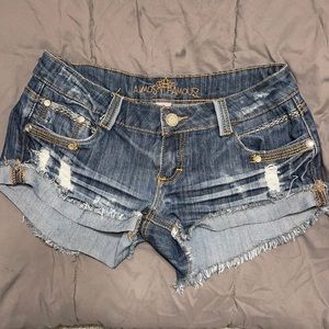 Almost Famous shorts